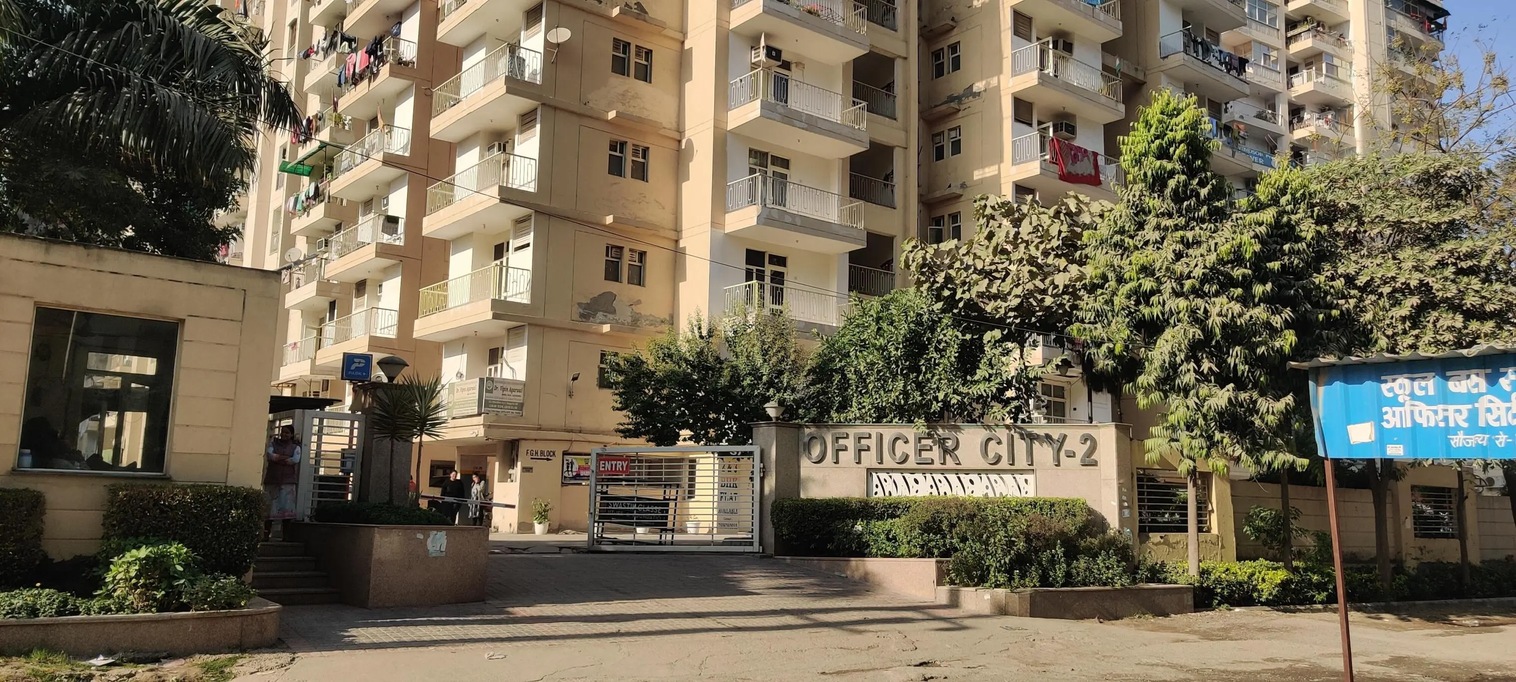 2BHK Flat available for sale in Officer City 2