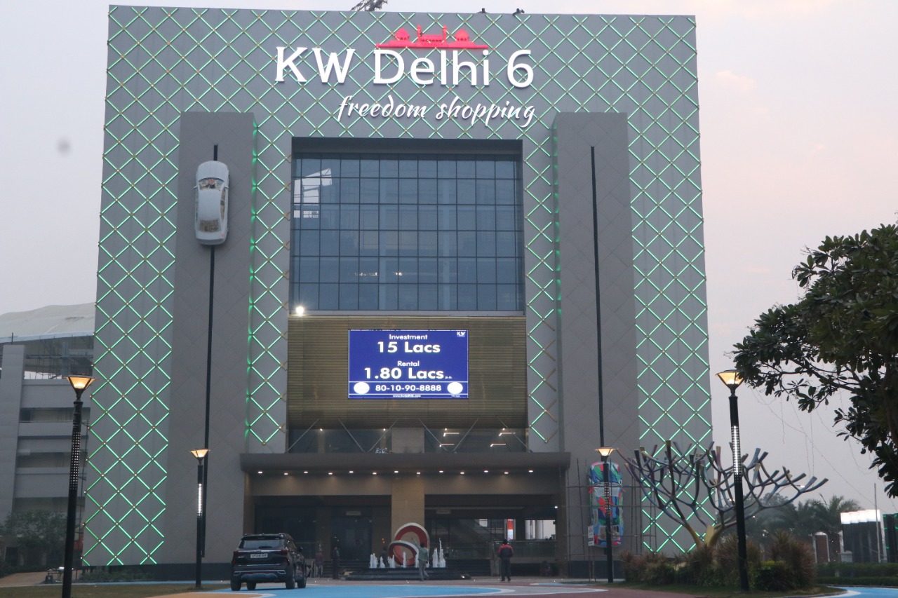 Pre-leased Property For Sale !  Invest:- 2.96 Cr  RENTAL:- 1,72,000/- per month  ROI:- 7% PA